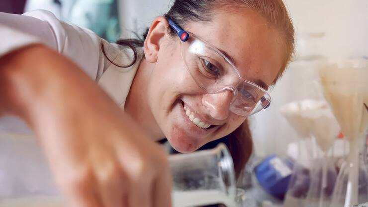 Samantha Anderson, DePoly