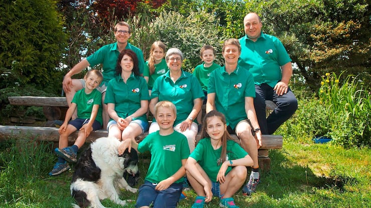 Les deux frères Jean-­Bernard et Sylvain Chevalley et leurs épouses ont créé la Ferme de Praz-­Romond et valorisent le lait des brebis. 