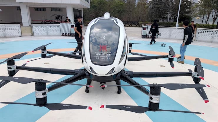 L’engin sans pilote EH216-S effectue des vols d’essai à Shenzhen dans la province chinoise de Guangdong, le 14 mars dernier.