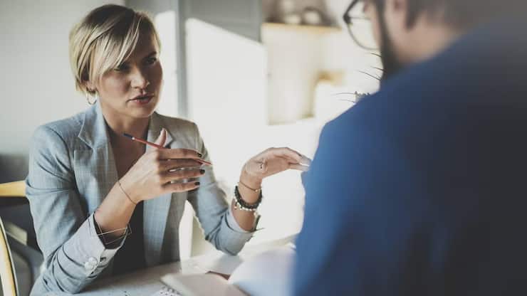 La direction de division offre les meilleurs salaires de cadres.