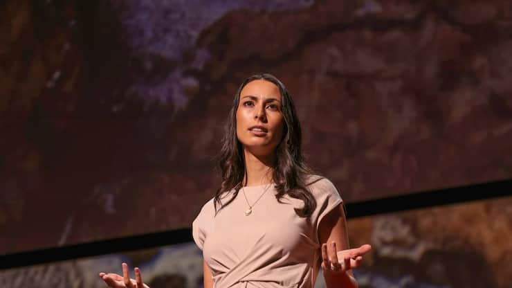 Gaya Herrington est vice-présidente de la recherche en développement durable chez Schneider Electric