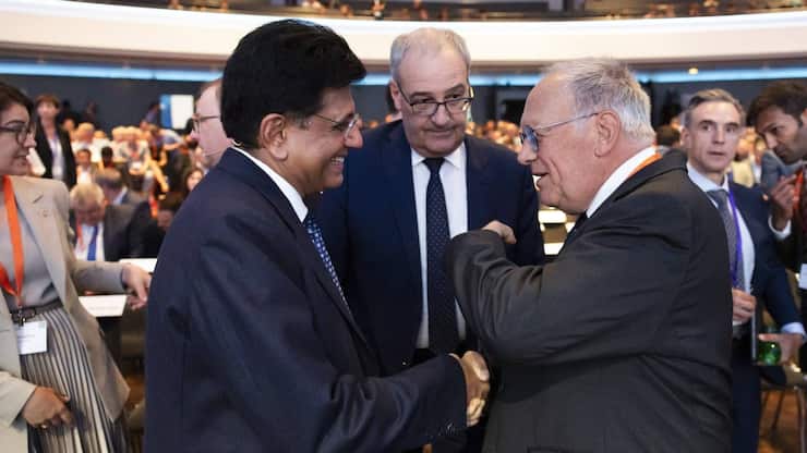 Piyush Goyal, Guy Parmelin et Johann Schneider-Ammann