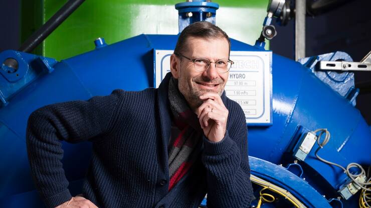 La Société électrique des forces de l’Aubonne (SEFA), dirigée par Laurent Balsiger, abandonne sa flotte de bus, une activité reprise en début d’année par CarPostal.