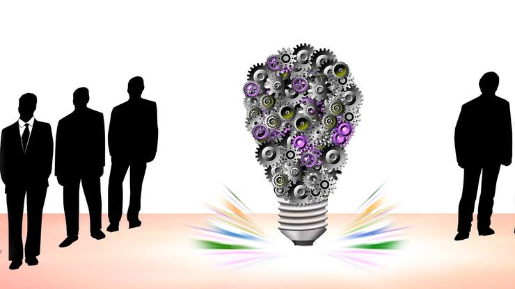 novelty-2308598_1920