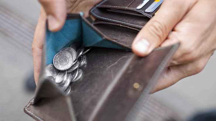 48% des ménages romands sont contraints de surveiller leurs dépenses.