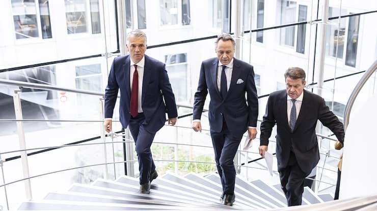 Sergio P. Ermotti, Ralph Hamers, et Colm Kelleher