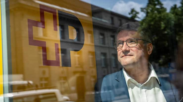 <p>Le président du conseil d'administration Christian Levrat apporte un contrepoids politique. L'ancien président du PS défend la stratégie d'expansion du groupe public.</p>