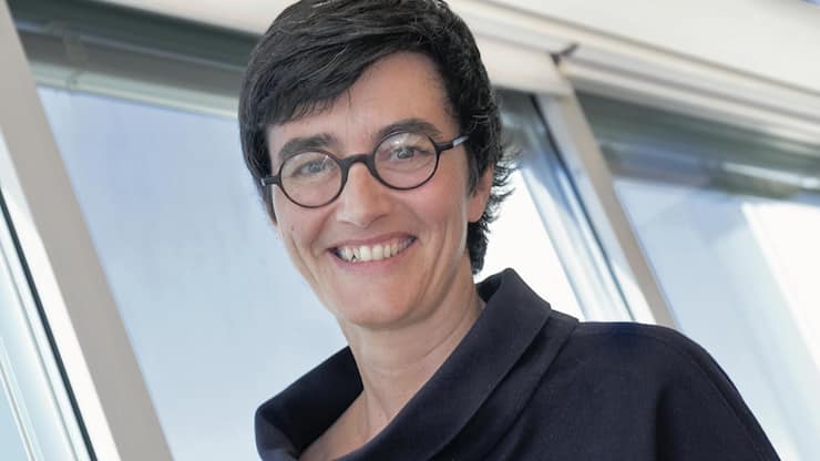 Sylvie Caudron. Tekhne SA | avenue de la Gare 33 | 1003 Lausanne | info@tekhne.ch 