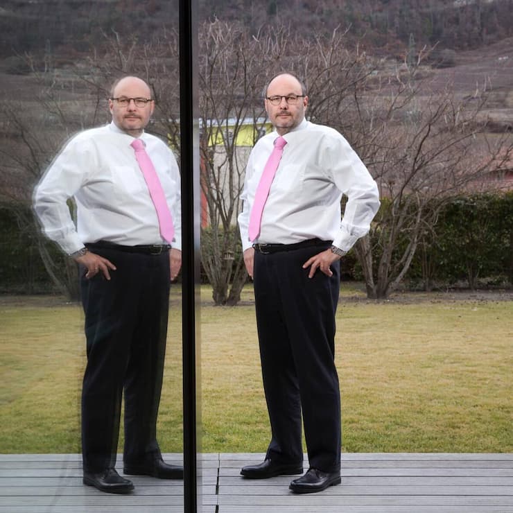 STÉPHANE HAEFLIGER Senior Consultant et membre de direction chez Vicario Consulting