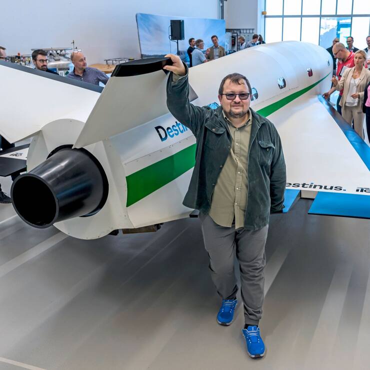 Destinus construit un nouveau site  pour tester les moteurs à hydrogène à Payerne