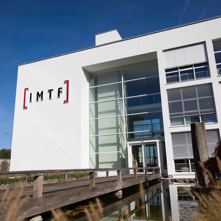 <p>L’entreprise IMTF, dont le siège social est à Givisiez (FR), compte 300 collaborateurs dans dix pays.</p>