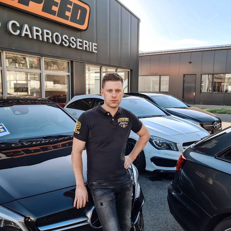 Les garages actifs dans la revente de véhicules d’occasion sont en colère. Les taux des leasings sur les voitures  d’occasion prennent l’ascenseur alors que les importateurs limitent ces taux pour les voitures neuves. 