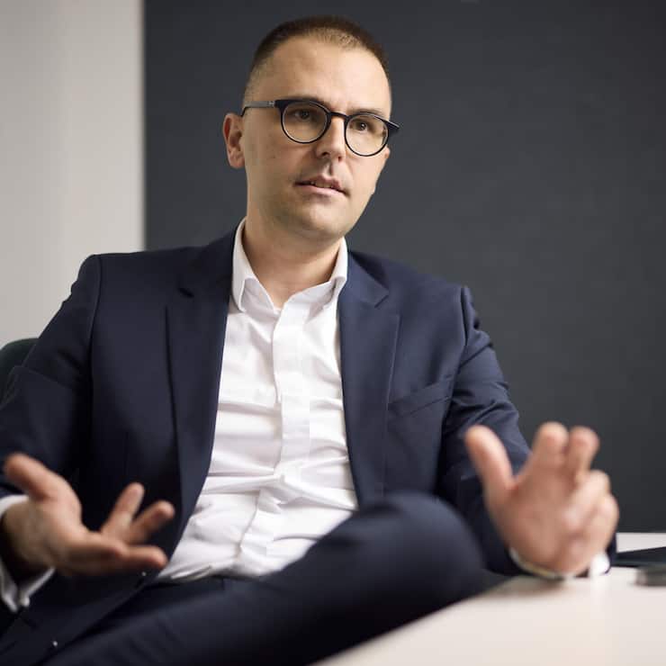 L’entreprise dirigée par Marcin Pietrzyk a presque doublé son chiffre d’affaires depuis 2022. Elle mise sur l’IA agentique pour soutenir sa croissance.