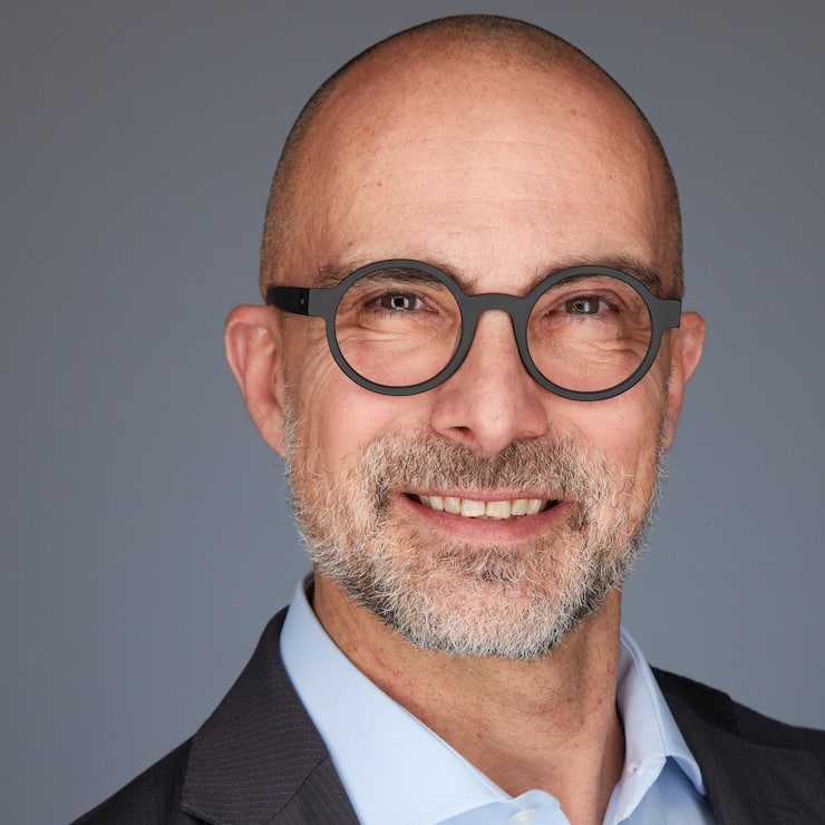 Gabriel Mangano. responsable des formations en gestion d’entreprise et en finance chez Romandie Formation.