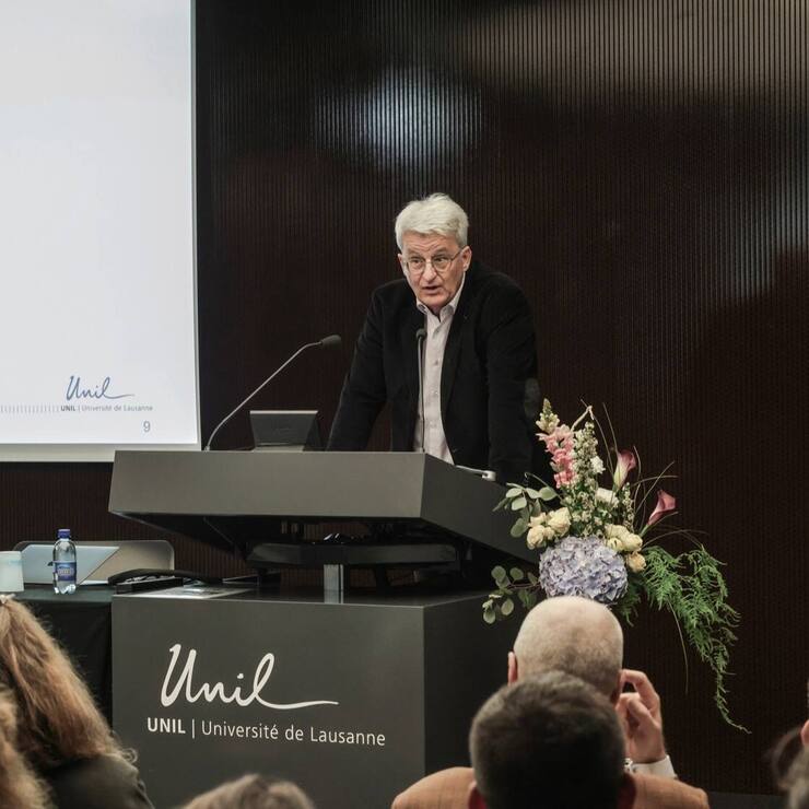 Le sociologue Ivan Sainsaulieu consacre depuis vingt ans ses recherches au monde du travail.