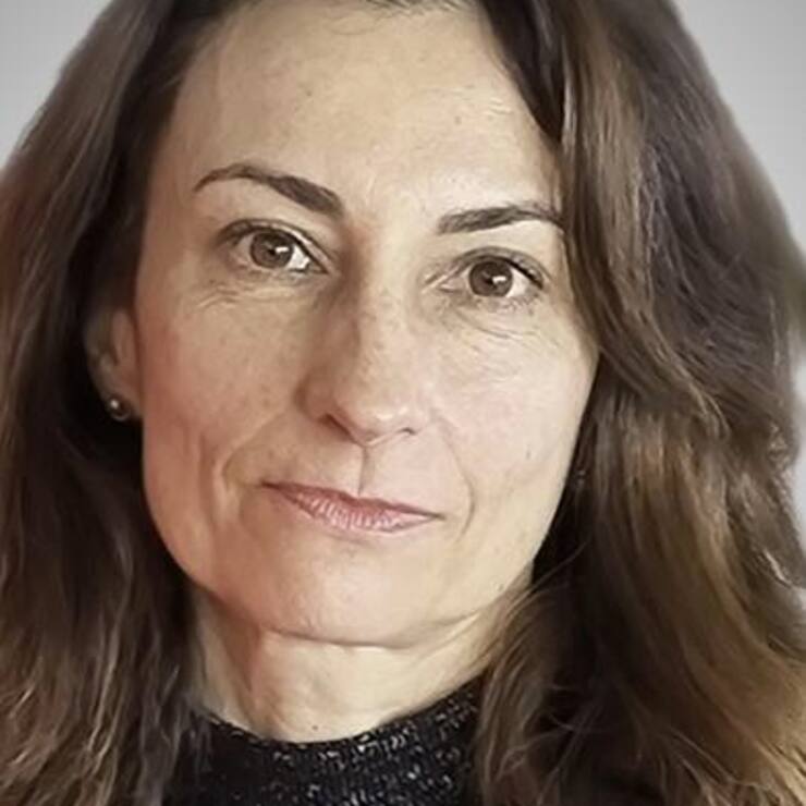 Emmanuelle Dellus