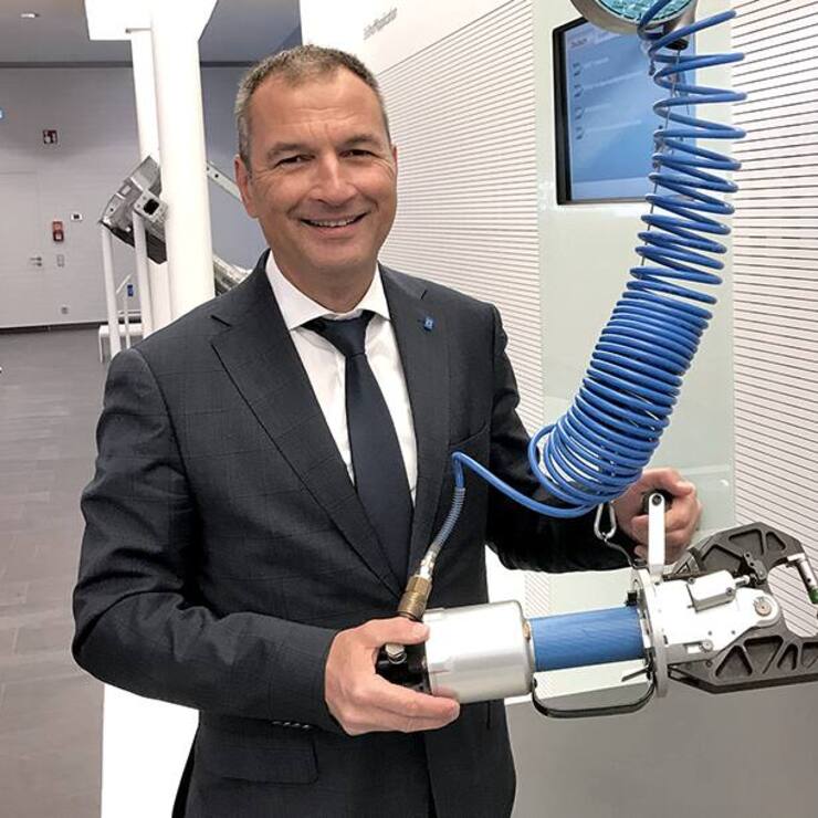 file746duy6u7o81f65sk6de