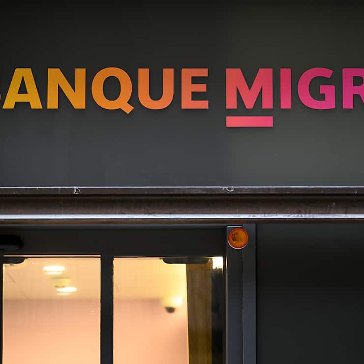 Cette décision intervient suite au relèvement par la Banque nationale suisse  jeudi de son taux directeur à 0,5% contre -0,25% auparavant.