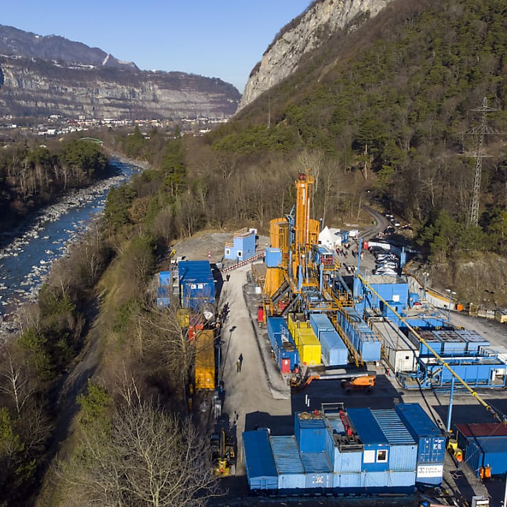 Les travaux de forage sont terminés à Lavey, mais le débit d'eau n'est pas suffisant pour produire de l'électricité (archives).