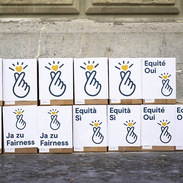 L'initiative populaire du Centre contre la discrimination du mariage en matière fiscale doit être rejetée, dit le Conseil fédéral (archives).