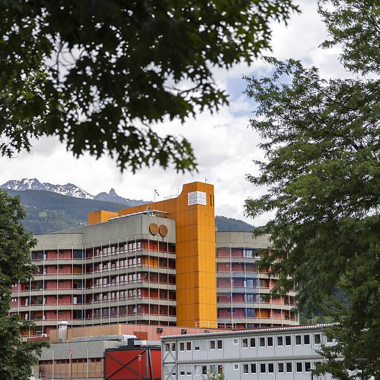 Un expert financier a analysé la situation financière de l'Hôpital du Valais (HVS). Il a présenté ses conclusions mercredi.