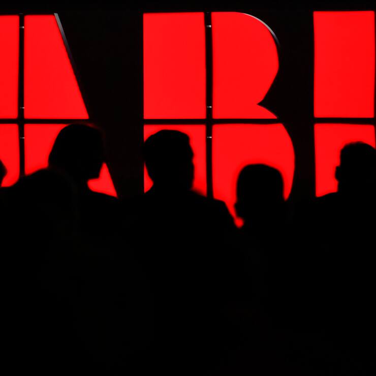 ABB n'a donné aucune information sur le montant de la transaction. WSF exploite le plus grand système de ferry aux États-Unis, exploitant 21 bateaux sur 10 itinéraires desservant 19 terminaux, selon le communiqué.(KEYSTONE/Walter Bieri)