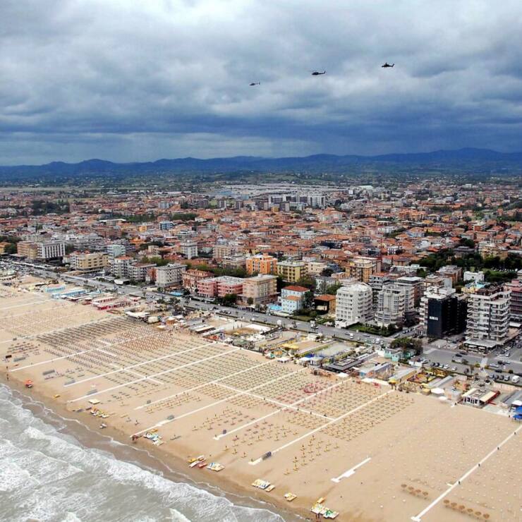 Vue aérienne d'une plage de Rimini, station connue dans toute l'Europe. (archives)