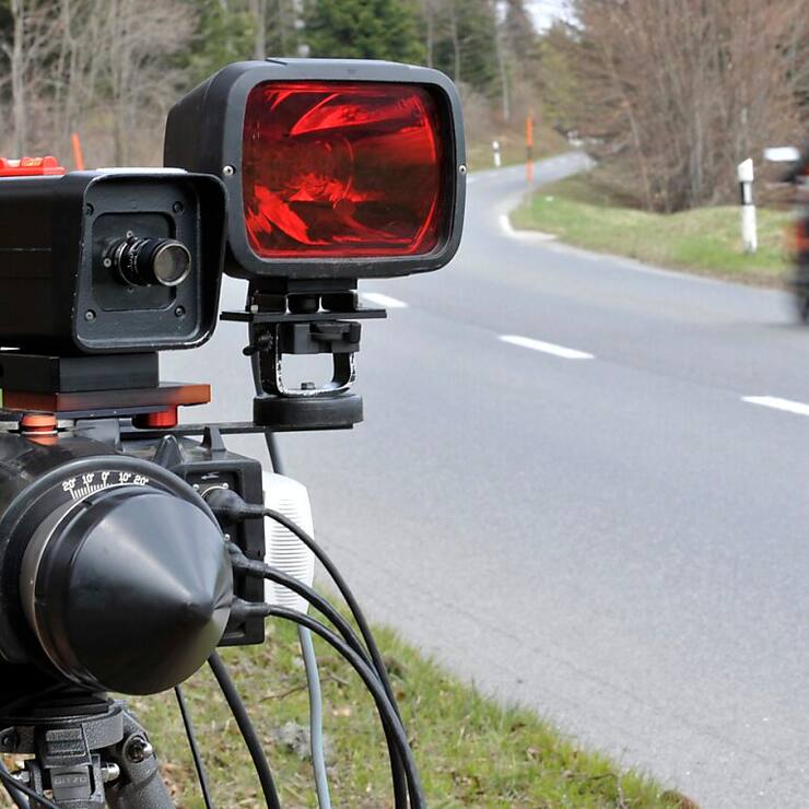 La police cantonale vaudoise rappelle que la vitesse inadaptée reste une des causes principales des accidents (image d'illustration).