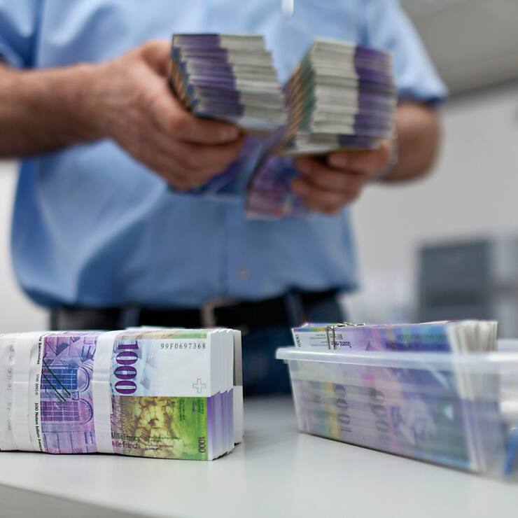 Le projet de réforme "affaiblit l'ensemble de la prévoyance professionnelle et établit une redistribution étrangère au système de 11,3 milliards de francs des jeunes vers les plus âgés", selon l'alliance (image d'illustration).