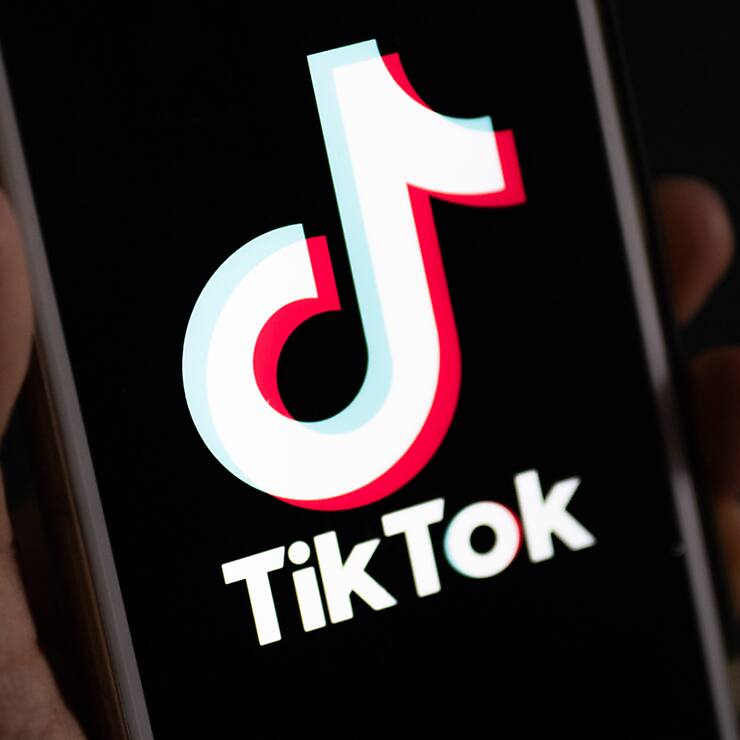 En avril, le réseau social avait déjà annoncé qu'il suspendait "volontairement" la fonction qui récompense les utilisateurs pour le temps passé devant les écrans (archives).