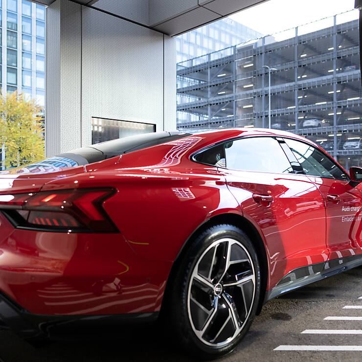 Les Suisses sont un peu plus enclins à ouvrir leur portefeuille pour de grandes acquisitions (archives).