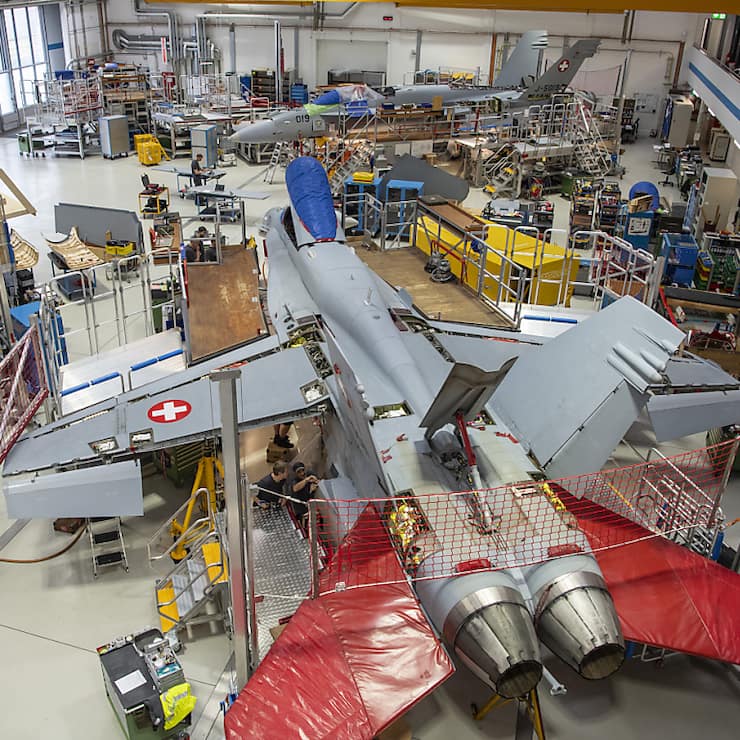 Des solutions internes sont à l'étude pour les collaborateurs dont la place est amenée à disparaître.  l'équipementier de l'armée suisse a engagé  une procédure de consultation avec les représentants du personnel (archives).