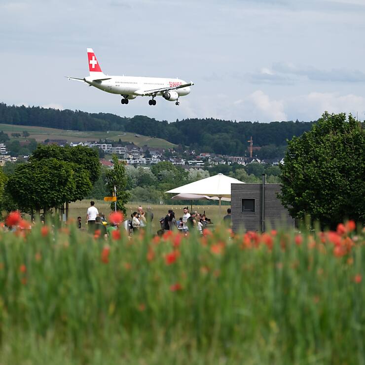 Dès les premiers vols du matin, les capacités sont souvent insuffisantes dans l'espace aérien européen. Cela entraîne des retards durant  toute la journée, explique Swiss (archives).