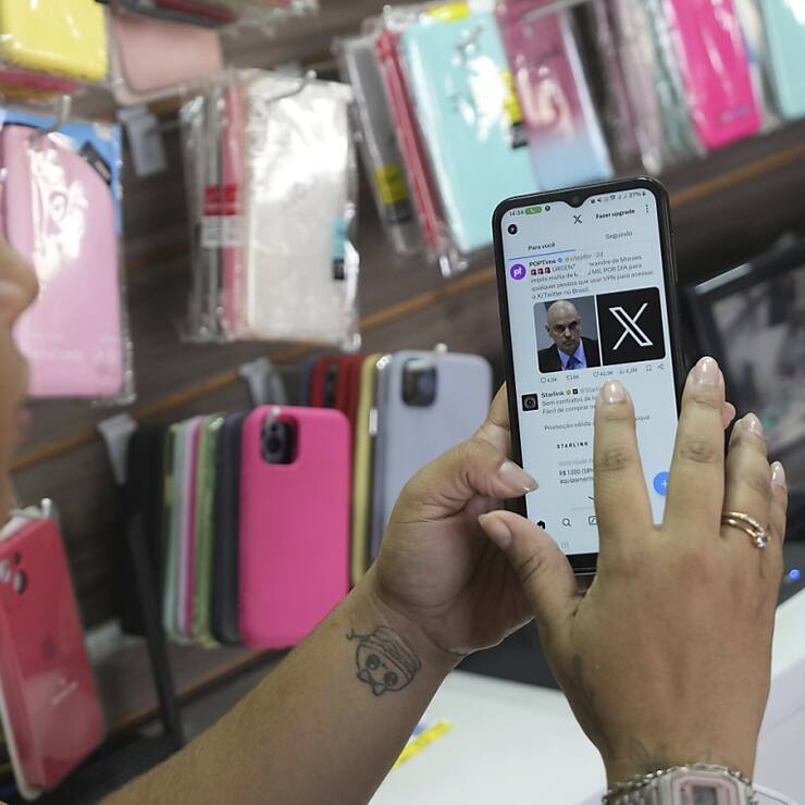 Le réseau social X a commencé à être bloqué au Brésil à partir de samedi.