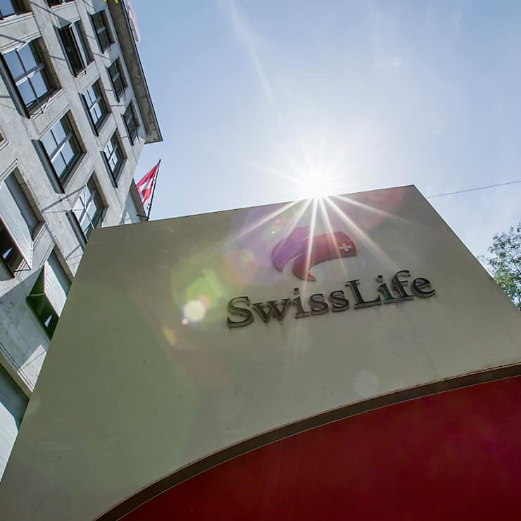 Entre janvier et fin juin, l'assureur-vie Swiss Life a fait croître ses primes brutes émises de 2% à 11,66 milliards de francs. (archives)
