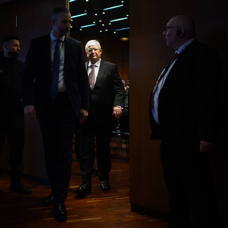 Le procès au pénal de l'ancien patron de Volkswagen, Martin Winterkorn, dans l'affaire du "dieselgate" s'ouvre mardi, près de neuf ans après la révélation de ce scandale de moteurs truqués au retentissement mondial, qui a ébranlé le secteur automobile. (archives)