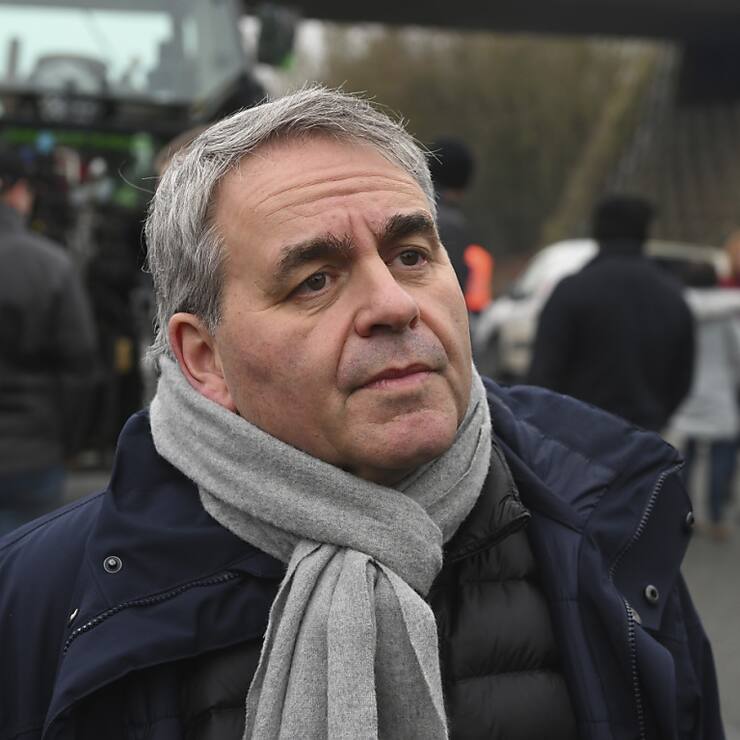 Xavier Bertrand favori pour devenir 1er ministre.