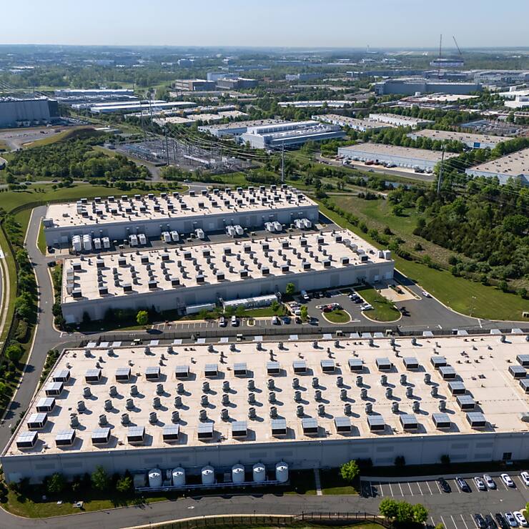 L'investissement annoncé mercredi sera apporté par Amazon Web Services (AWS), la filiale du géant dédiée au "cloud", pour construire, exploiter et gérer la maintenance de centres de données au Royaume-Uni (archives).