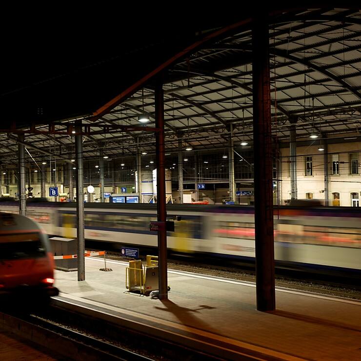 Les CFF prévoient de mettre en place un réseau de nuit à l'échelle nationale pour les week-ends.