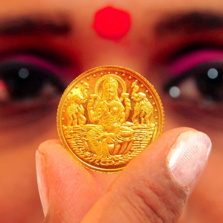 L'Inde étant le deuxième consommateur mondial de bijoux en or, ainsi que le deuxième marché pour les lingots et les pièces, l'augmentation des importations locales de métal jaune a donné un nouvel élan à son prix (archives).