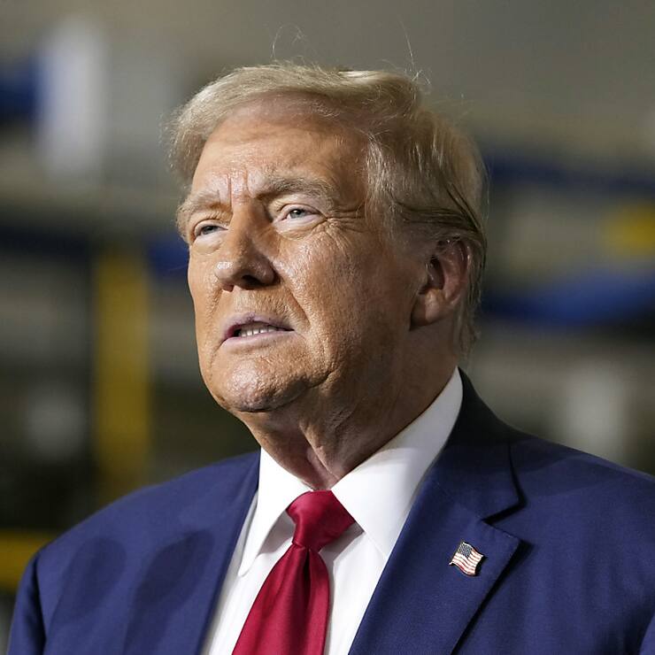 Donald Trump a menacé vendredi de poursuivre Google qu'il accuse de mettre en avant des articles lui étant défavorables