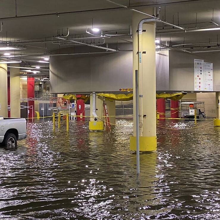 La région de la baie de Tampa en Floride avait déjà subi des dégâts avec la tempête tropicale ETA fin 2020.