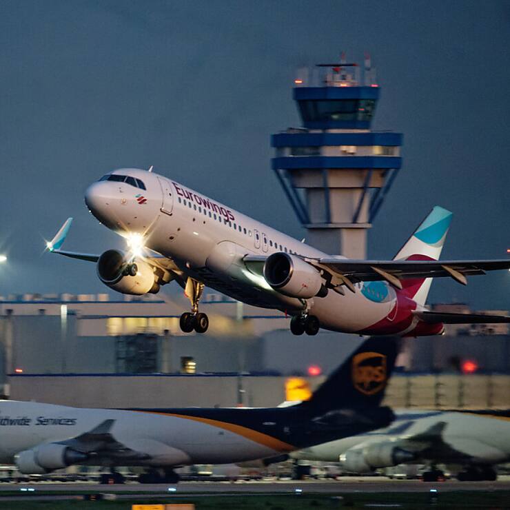 Eurowings entend supprimer plus de 1000 vols de et vers Hambourg l'an prochain (archives).