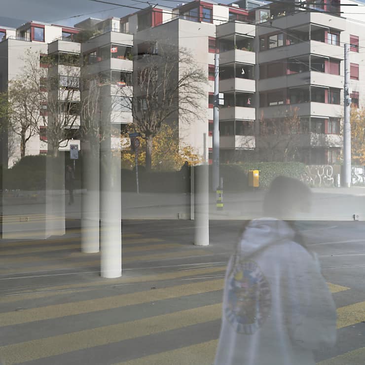 Par rapport au trimestre précédent, les prix ont augmenté tant pour les maisons individuelles (+0,3%) que pour les appartements en propriété (PPE) (+0,7%).