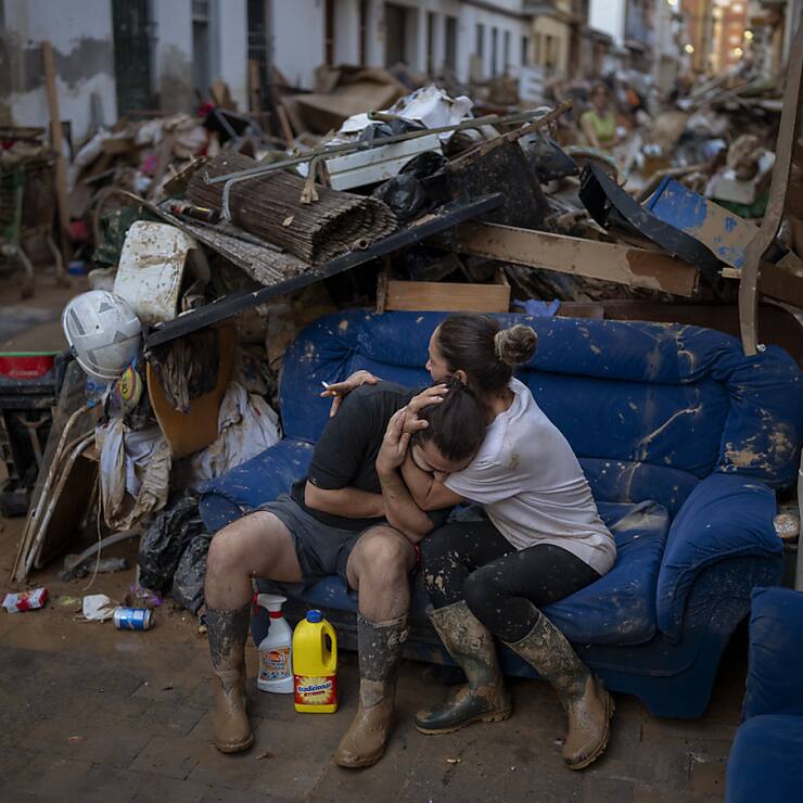 L'assureur Helvetia prévoit pour ses filiales espagnoles Helvetia Seguros et Caser des coûts de dommages de l'ordre de plusieurs millions d'euros suite aux inondations dévastatrices dans la péninsule ibérique.