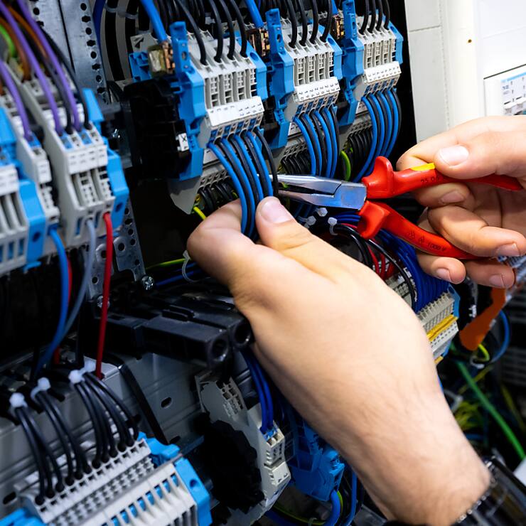 Sans meilleures conditions-cadre, il pourrait manquer jusqu'à 460'000 employés d'ici dix ans en Suisse (photo d'illustration).