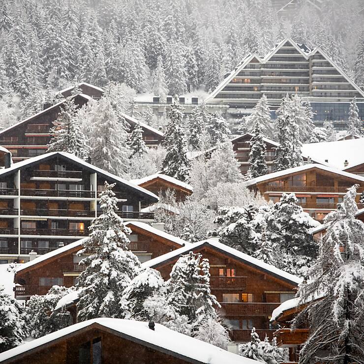 La commission compétente du Conseil des Etats est favorable à un impôt foncier spécial sur les résidences secondaires (illustration).