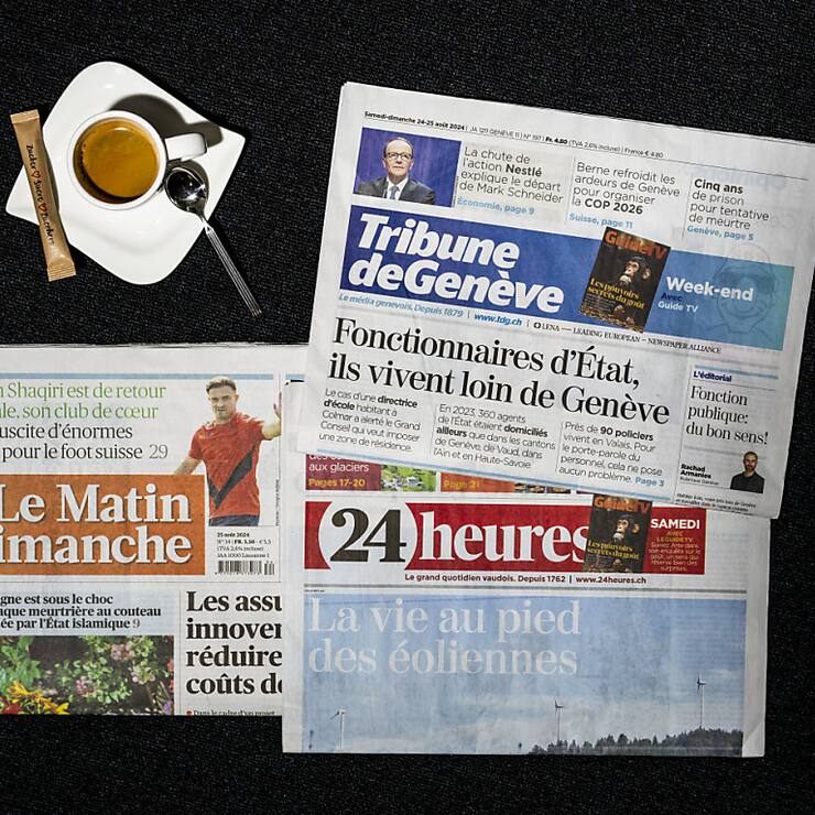 La nouvelle stratégie éditoriale consiste  à fusionner les rédactions des journaux 24 heures, la Tribune de Genève et le Matin Dimanche, et à faire passer le magazine Femina à une fréquence mensuelle.