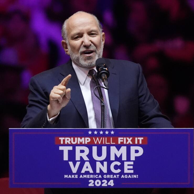 Howard Lutnick, ici pendant la campagne, est fort critique par rapport à la Chine, avec laquelle il devrait avoir à s'occuper du commerce.