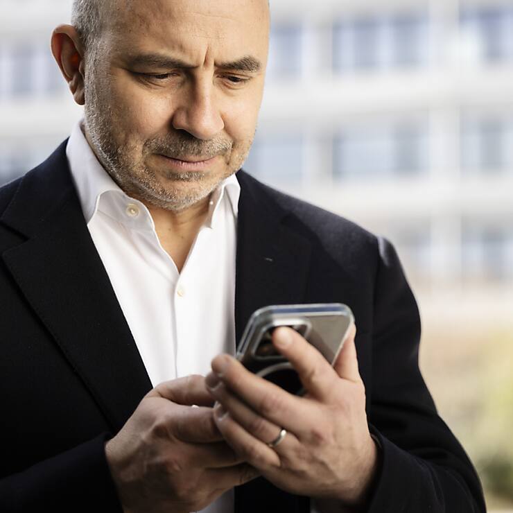 Salt, ici son patron Max Nunziata, a vu ses résultats portés au troisième trimestre par le gain de 40'000 clients privés et d'entreprises dans la téléphonie mobile. (archives)